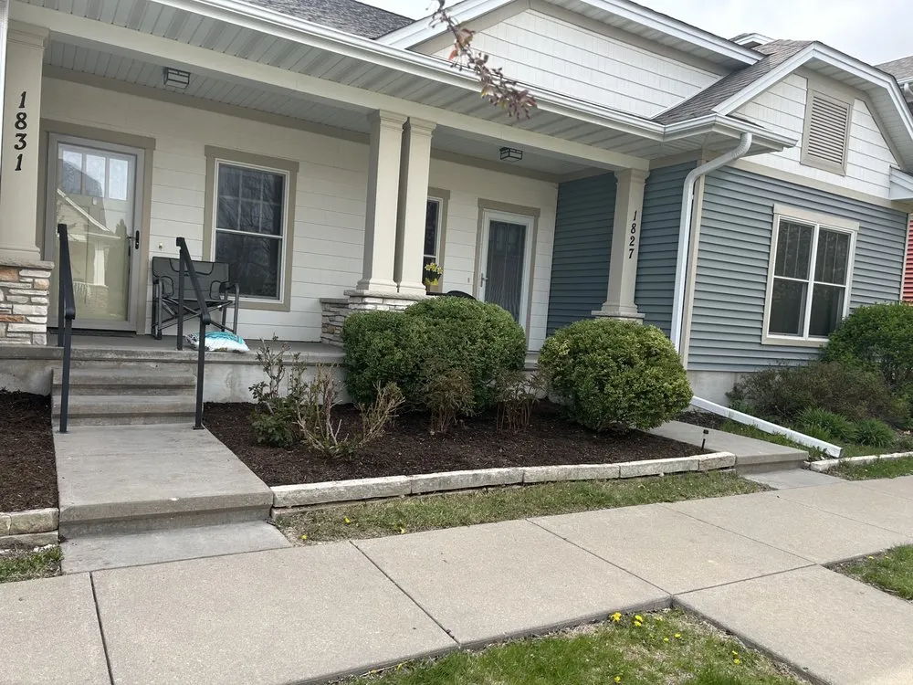 Affordable lawn care service in Cedar Rapids, IA by Green Axis