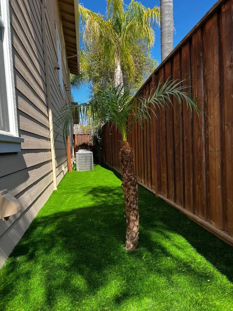 Expert garden landscaping in Walnut Creek, CA - Green Bay Artificial Grass