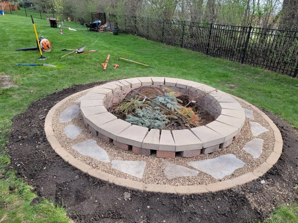 Custom yard maintenance experts serving West Chicago, IL - Green Bay Landscaping