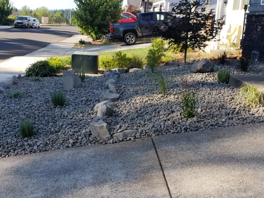Top-rated landscaping services for outdoor upgrades across Oregon City, OR - Green Bee Landscape Maintenance LCB 9900