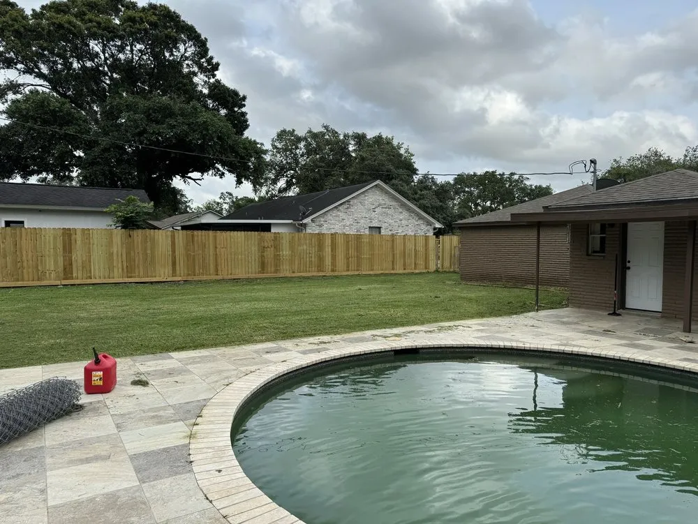 Affordable lawn mowing service experts serving Angleton, TX - Green Blade Mowing