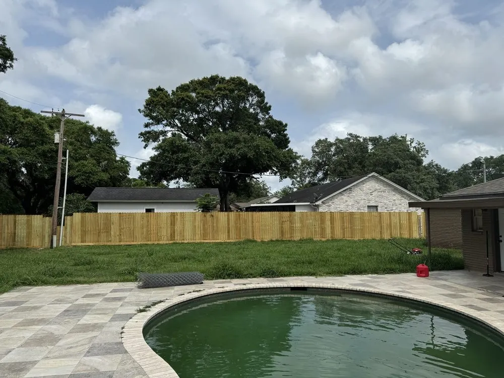Reliable yard maintenance for homes across Angleton, TX - Green Blade Mowing