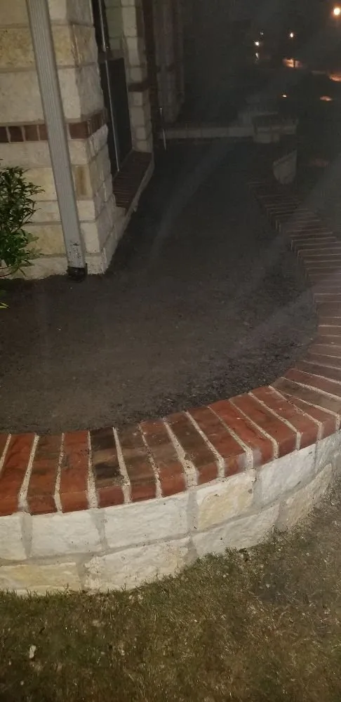 Reliable garden landscaping for beautiful yards across Dallas, TX - Green Blade Turf Management