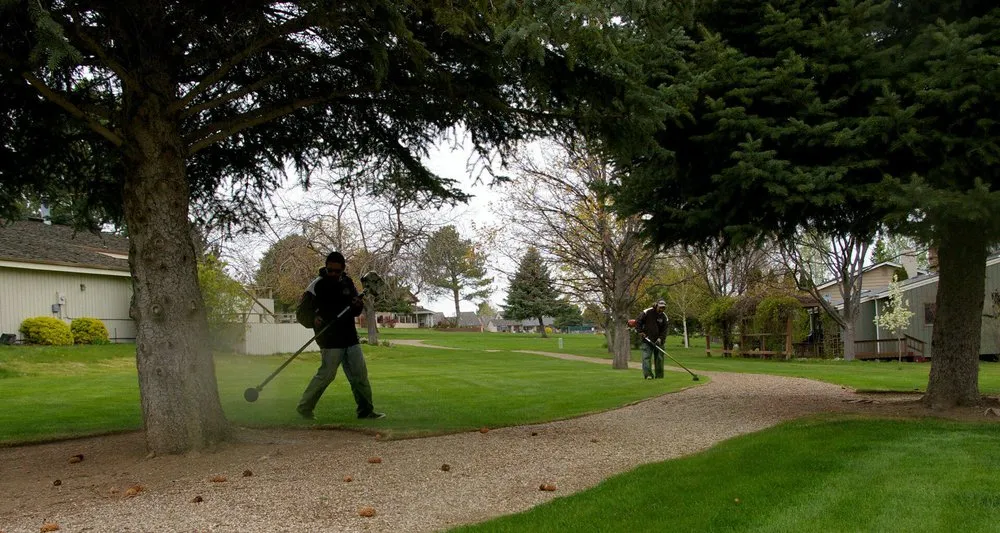 Expert garden landscaping in Nampa, ID - Green Blades Lawn Maintenance