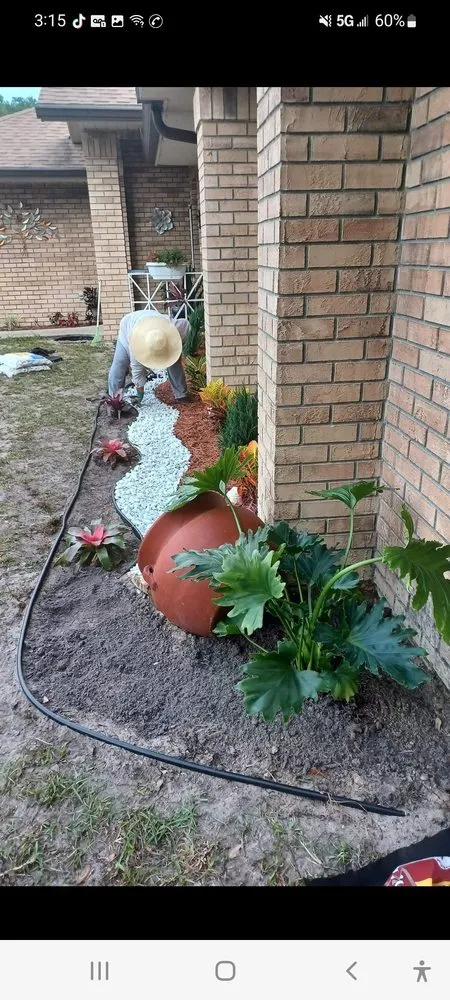 Local outdoor landscaping in Fort Wayne, IN by Green Bost