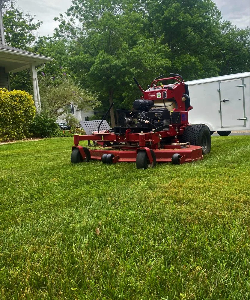 Affordable lawn mowing service in Waldorf, MD by Green Branch Landscaping