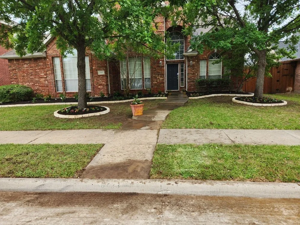 Local lawn mowing service experts serving Frisco, TX - Green Bridge Lawn and Landscape