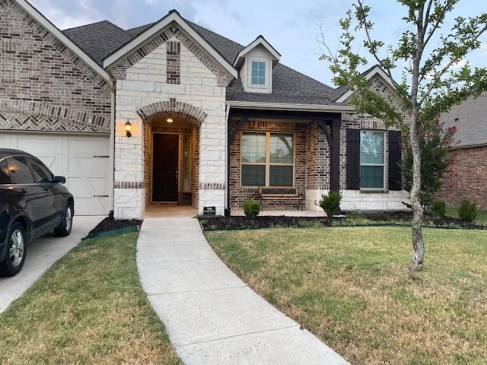 Top-rated lawn mowing service in Frisco, TX - Green Bridge Lawn and Landscape