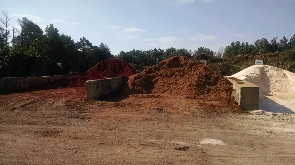 Affordable lawn care service experts serving Alpharetta, GA - Green Brothers Earth Works