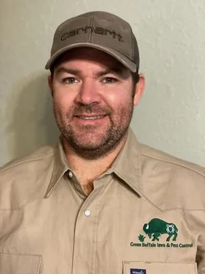 Green Buffalo Lawn & Pest Control Logo