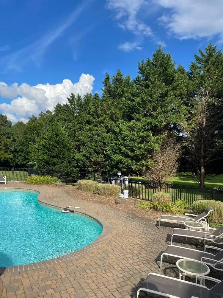 Reliable lawn mowing service experts serving Louisa, VA - Green Bush Lawn Care