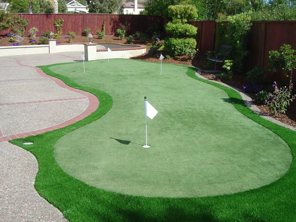 Expert yard cleanup service in Woodland Hills, CA by Green California Turf