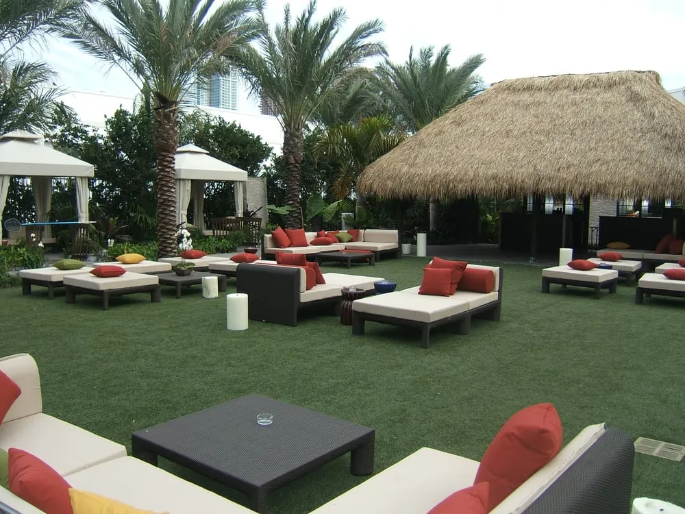 Expert outdoor landscaping in Woodland Hills, CA by Green California Turf