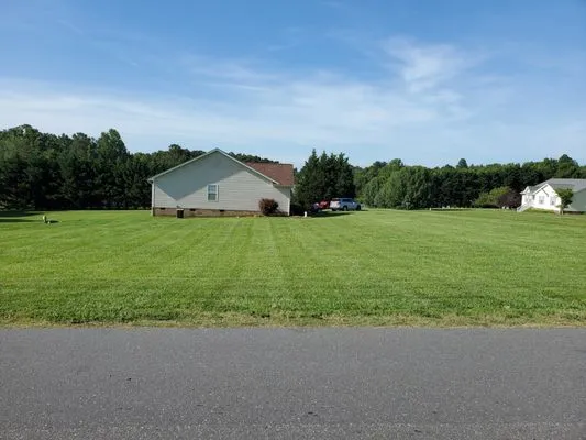 Green Care Landscaping Logo