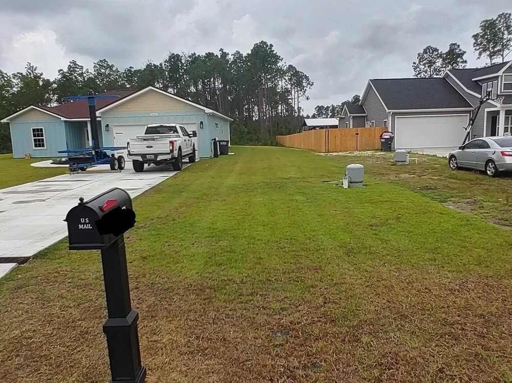 Affordable lawn mowing service in Lynn Haven, FL - Green Carpet Lawn Care