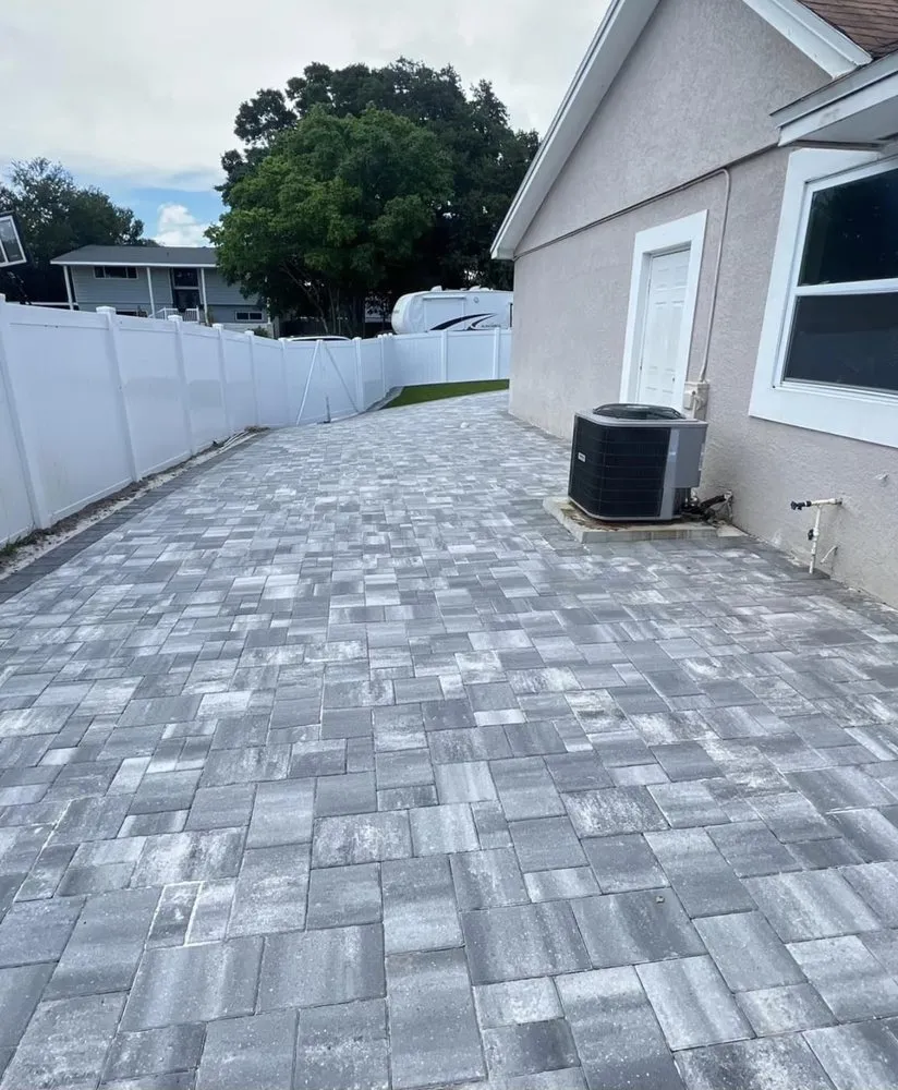 Top-rated landscaping services in Sarasota, FL - Green Castle Lawn Care