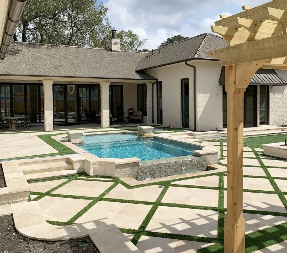 Trusted yard maintenance in Sarasota, FL - Green Castle Lawn Care