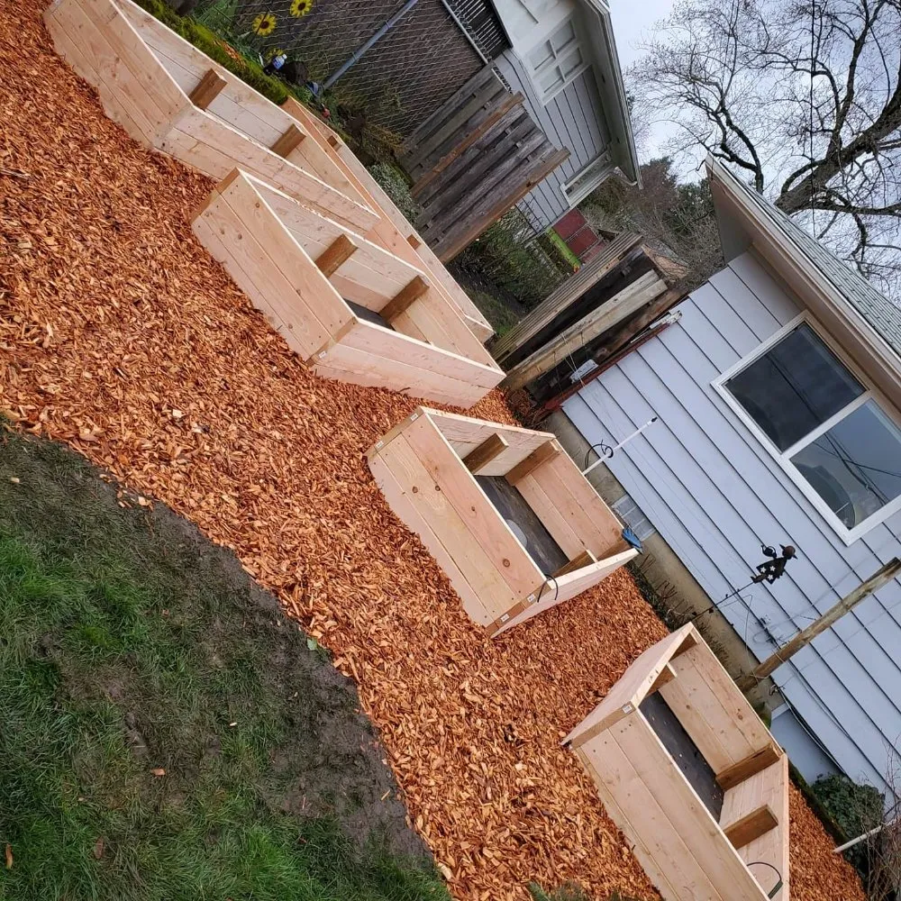 Professional yard cleanup service in Fairview, OR by Green City Landscape Maintenance