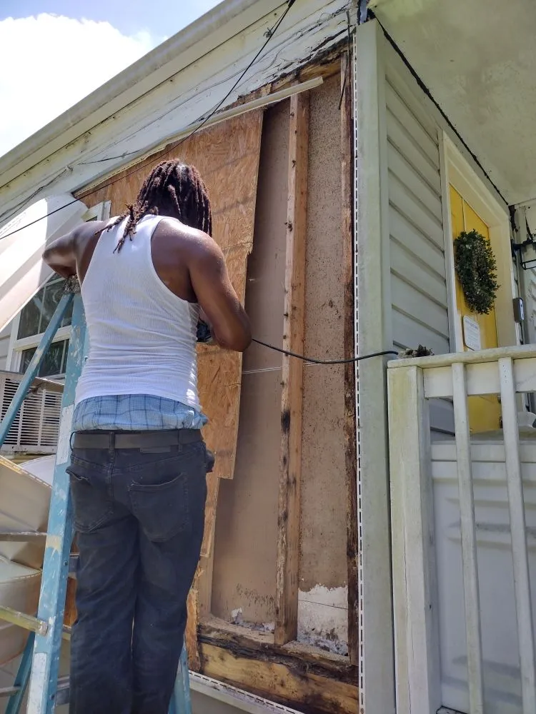 Affordable yard cleanup service for residential properties across Riverdale, GA - Green Clean Handyman Service