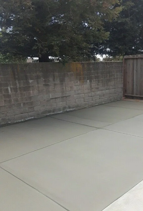 Reliable yard cleanup service with custom design in Fairfield, CA by Green Clean Janitorial and Landscaping