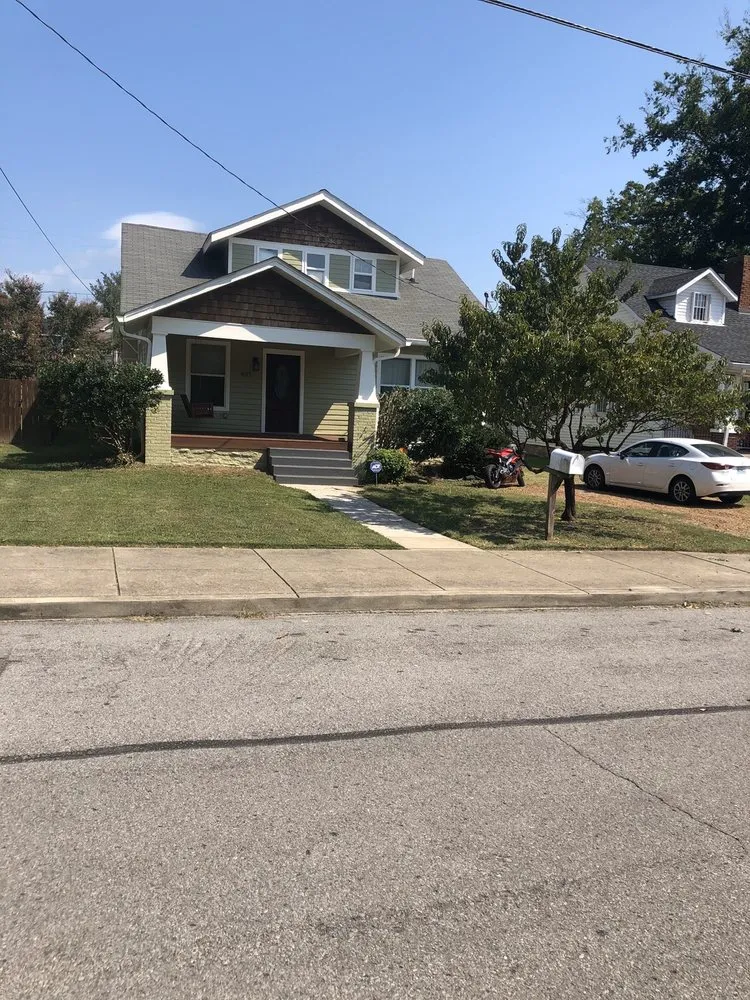 Professional lawn mowing service in Murfreesboro, TN - Green Collar Landscape