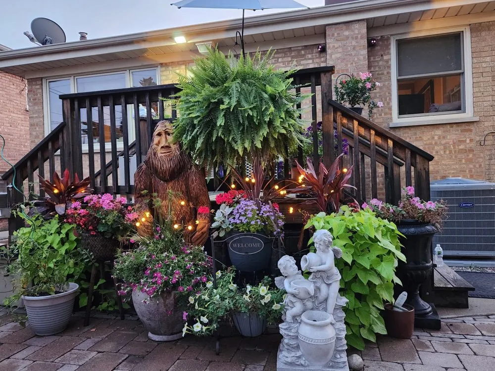 Top-rated lawn mowing service in Skokie, IL - Green Concepts