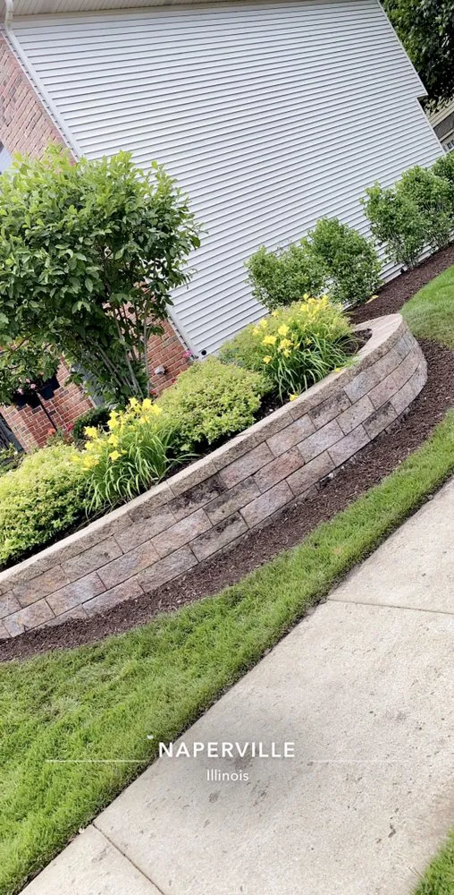 Affordable residential landscaping in Aurora, IL - Green Corner Landscaping