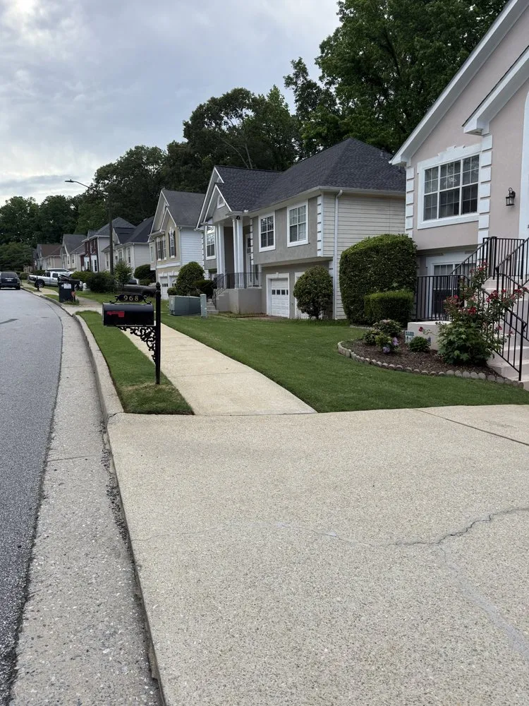 Reliable residential landscaping in Atlanta, GA by Green Corners Landscaping