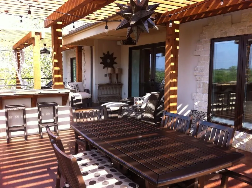 Expert yard cleanup service in Jenks, OK by Green Country Landscapes