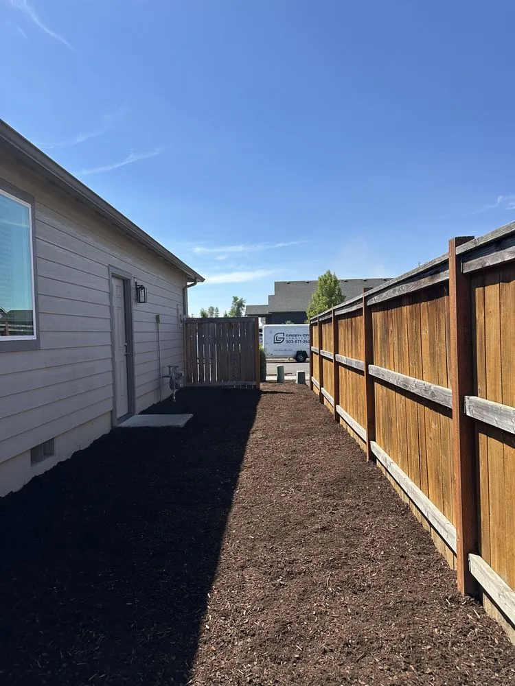 Professional yard maintenance for homes across Independence, OR - Green Crew Landscape