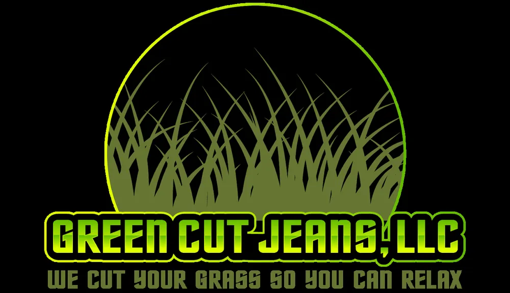 Custom yard cleanup service in Woodstock, IL - Green Cut Jeans
