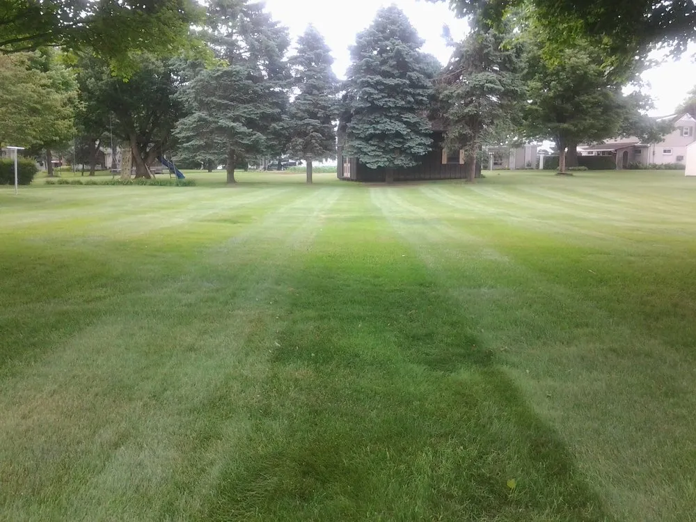 Affordable outdoor landscaping in Newmanstown, PA - Green Cut Mowing