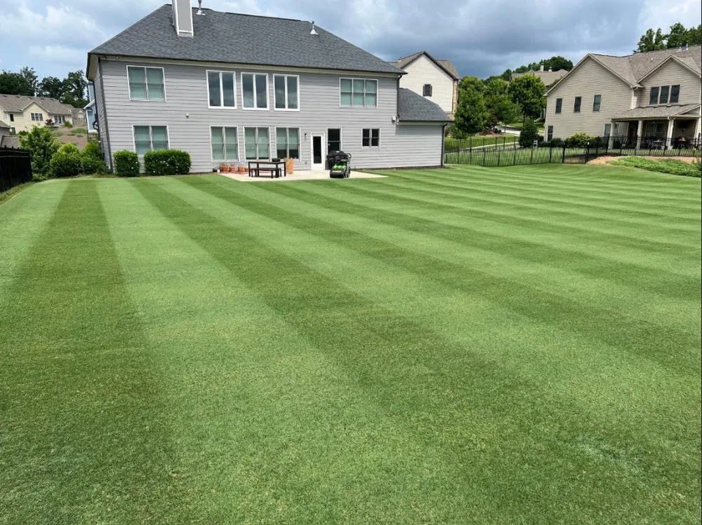 Affordable lawn care service in Milford, NJ - Green Cuts Landscaper