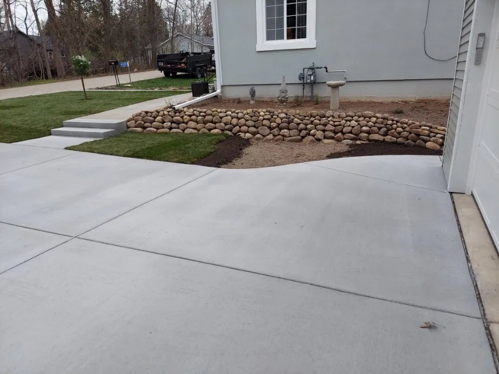 Affordable landscape design experts serving Lake Geneva, WI - Green Cuts Landscaping