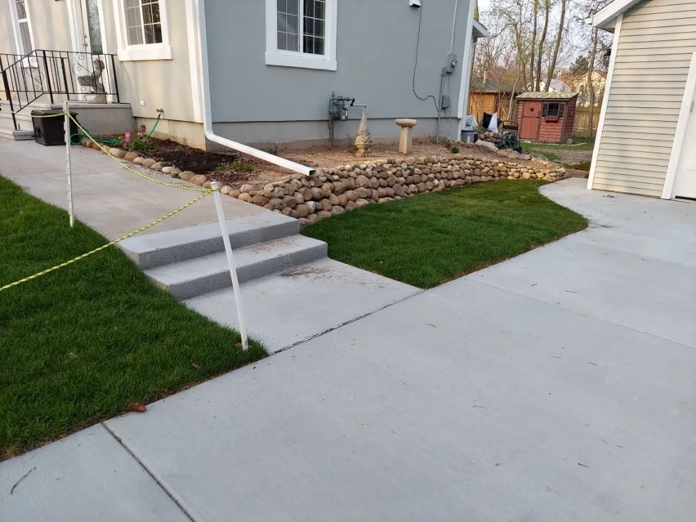 Custom landscape installation experts serving Lake Geneva, WI - Green Cuts Landscaping