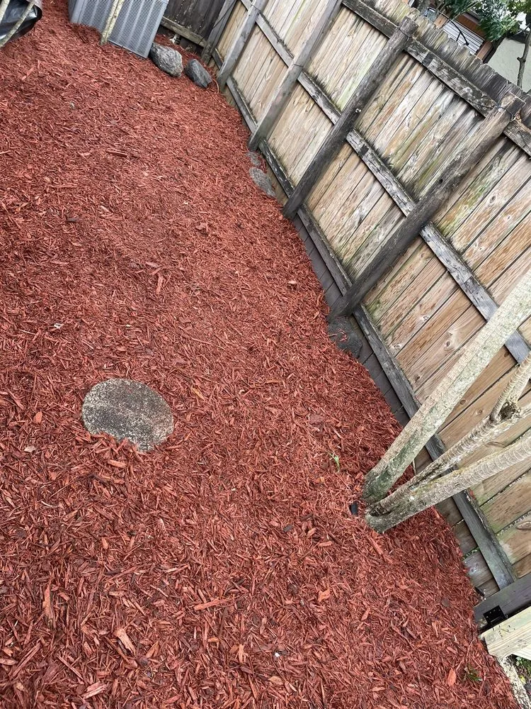 Custom yard maintenance in Miami Shores, FL - Green Cutz Landscaping