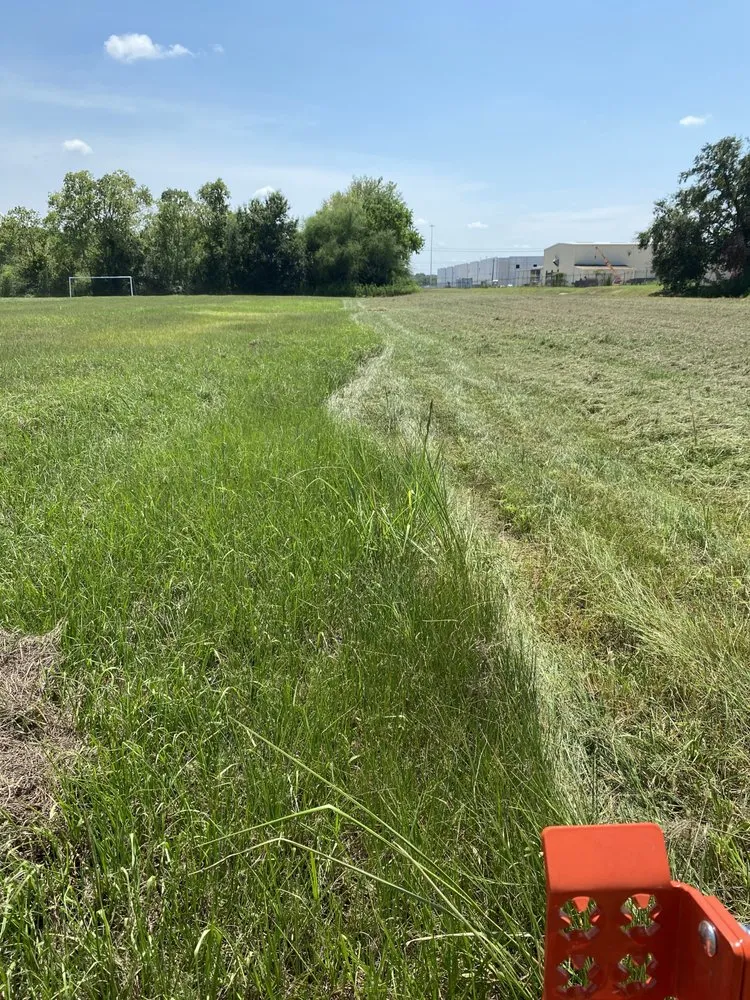 Local lawn care service for beautiful yards across Houston, TX - Green Cutzz