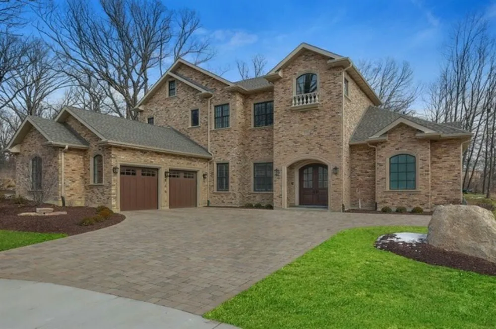 Top-rated landscape installation in Bolingbrook, IL by Green Day Pro Landscaping