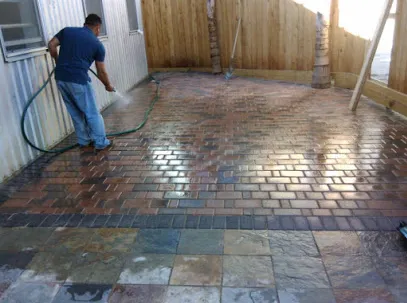 Local yard maintenance in Houston, TX by Green Days Lawn Care