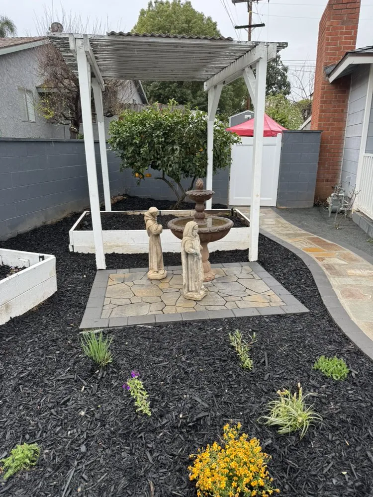 Custom landscape design for year-round maintenance in Yucaipa, CA by Green Diamond Landscape