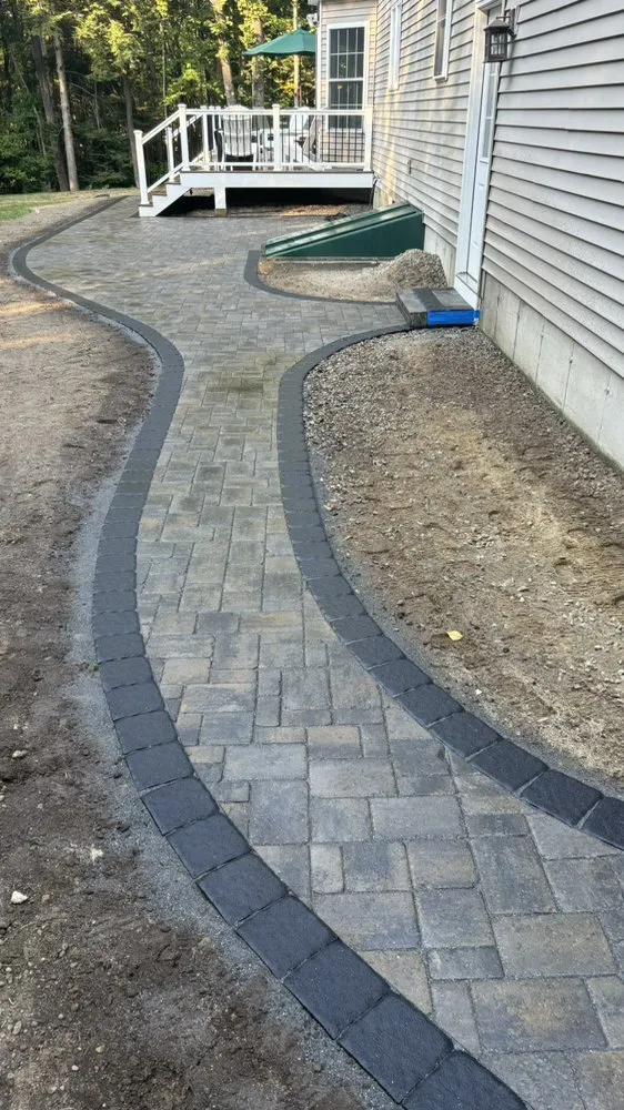 Expert garden landscaping for year-round maintenance in Concord, NH by Green Diamond Landscapes