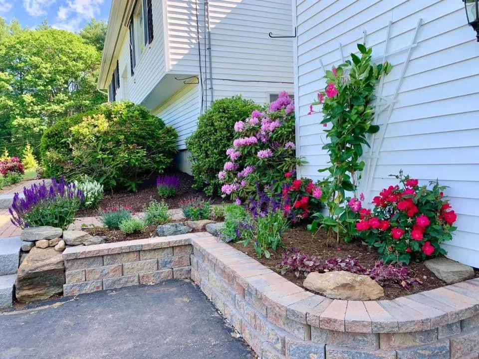 Affordable landscaping services in Concord, NH by Green Diamond Landscapes
