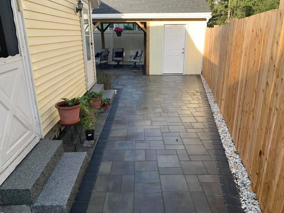 Trusted garden landscaping with custom design in Concord, NH by Green Diamond Landscapes