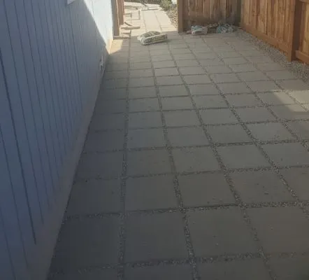 Green Diamond Landscaping and Construction Logo