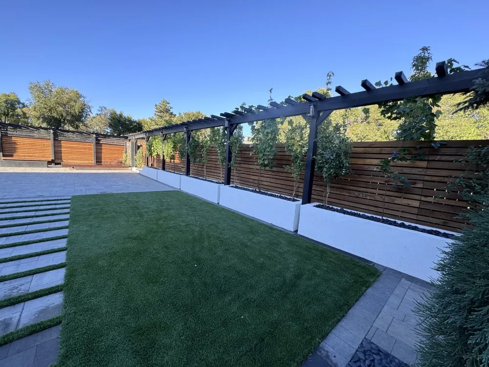 Custom garden landscaping in Reno, NV by Green Diamond Landscaping