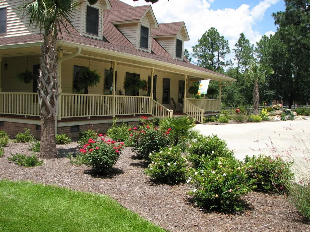 Custom lawn mowing service experts serving Hartsville, SC - Green Dreams Horticultural Services