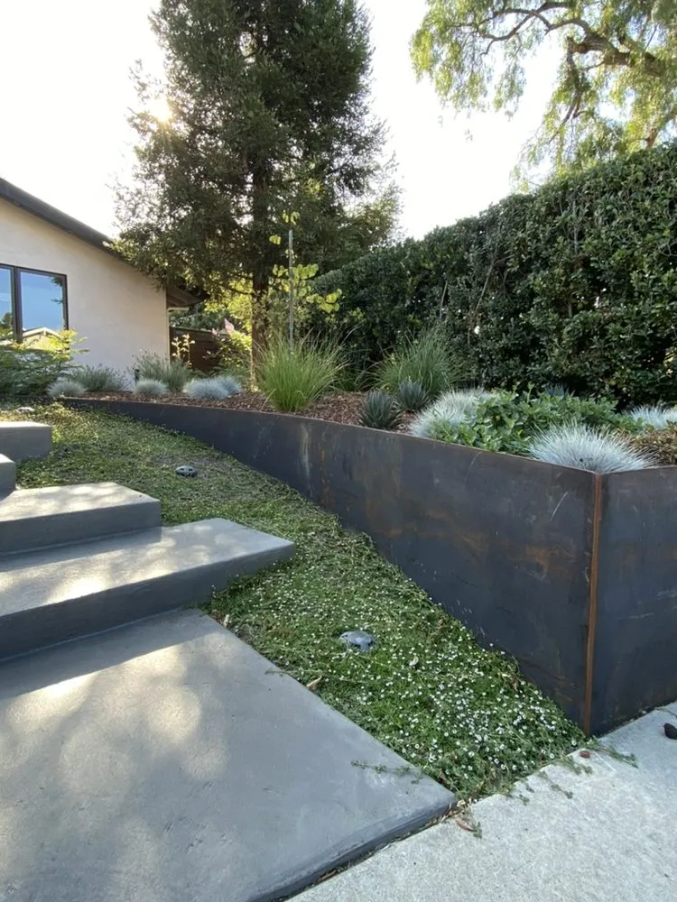 Reliable lawn care service for year-round maintenance in San Diego, CA by Green Dreams Landscaping