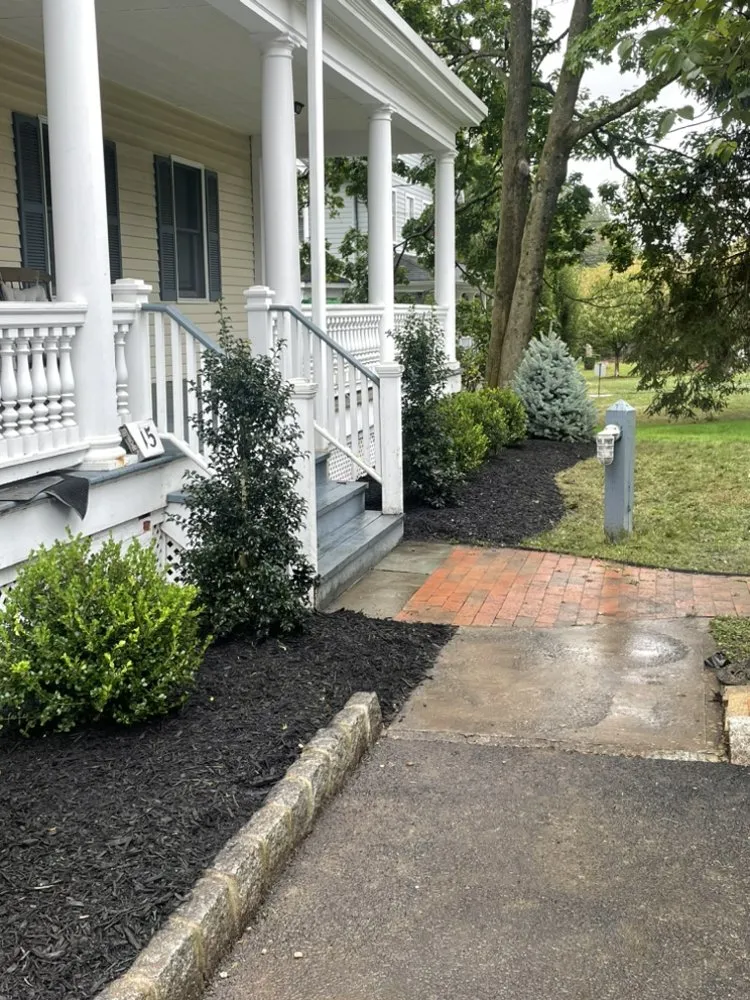 Reliable yard maintenance in Wayne, NJ by Green Dreams Landscaping