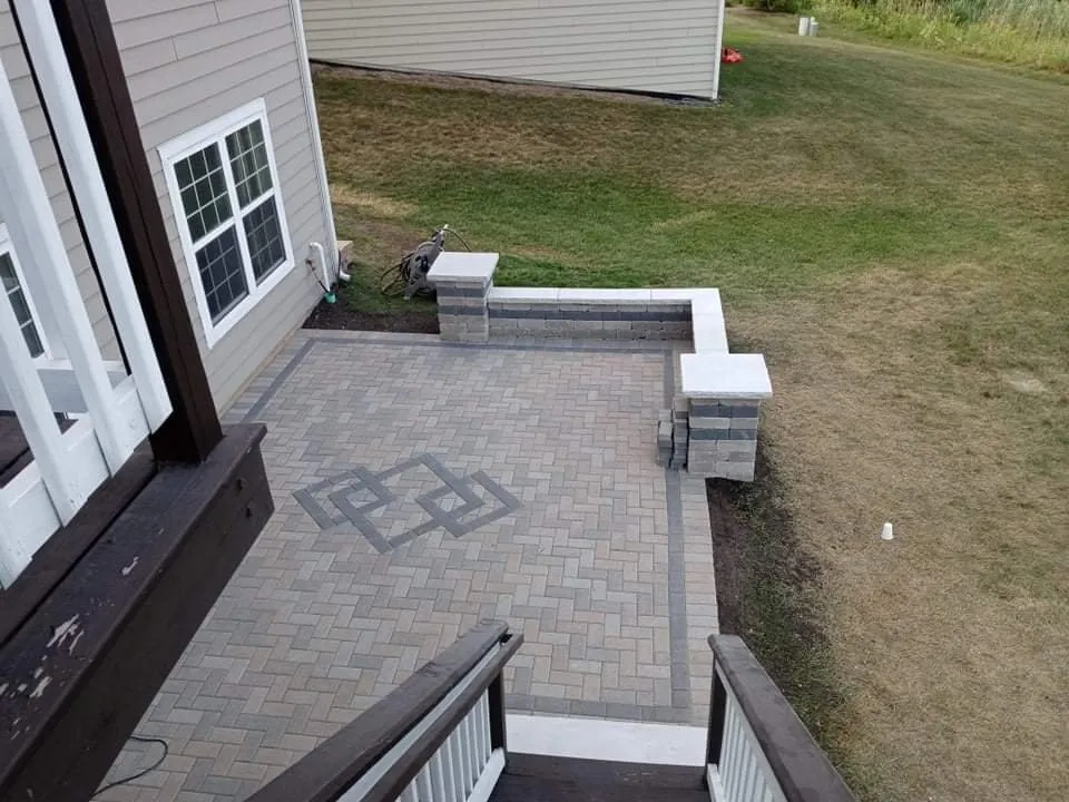 Reliable lawn care service near you in Round Lake Beach, IL by Green Earth Landscape & Hardscape