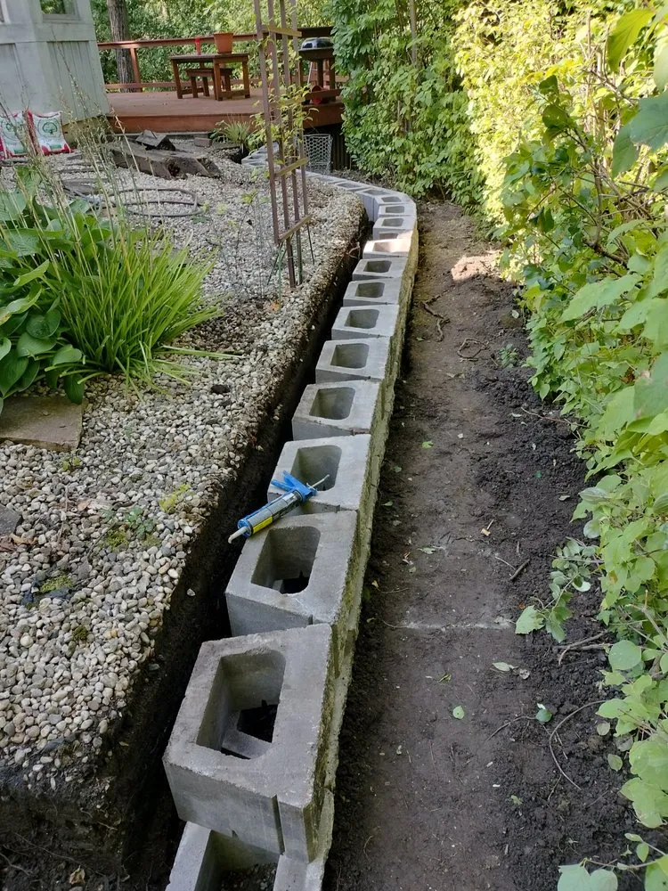 Expert residential landscaping in Round Lake Beach, IL - Green Earth Landscape & Hardscape